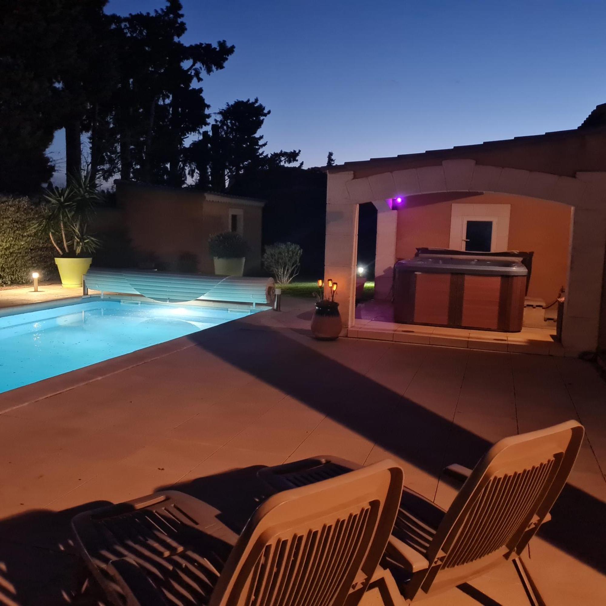 Villa Flamenca - Piscine Chauffee Châteaurenard Exteriér fotografie